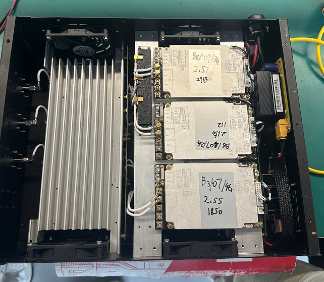 Sms broadcaster device