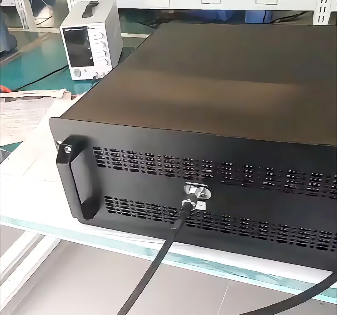 Sms broadcaster device